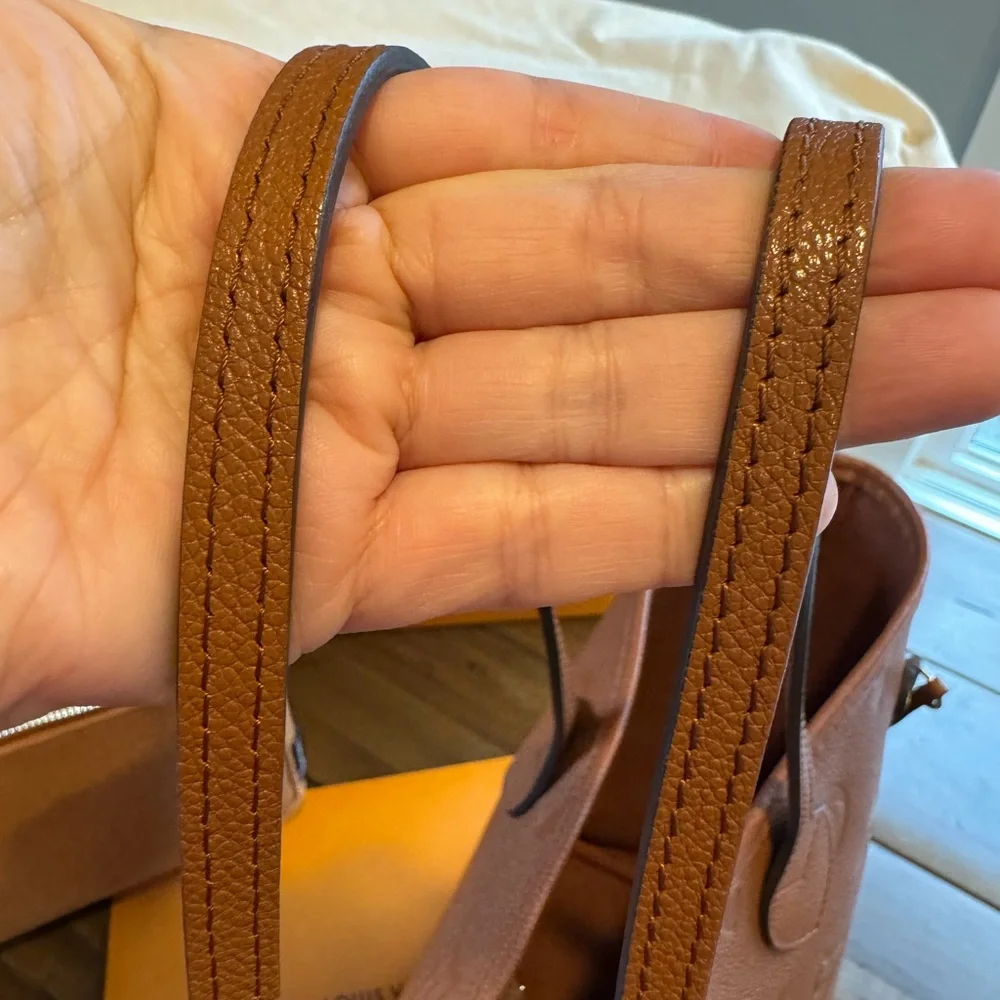 Louis Vuitton Emprente Neverful MM with box and insert - Picture 9 of 11